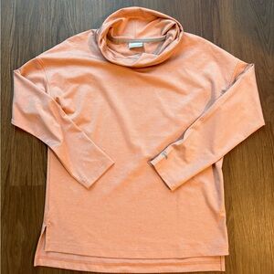 Columbia Sportswear Women’s Turtleneck Peach Long Sleeve Size XS
